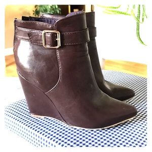 Faux leather booties size 6.5. 4 in. platform heel